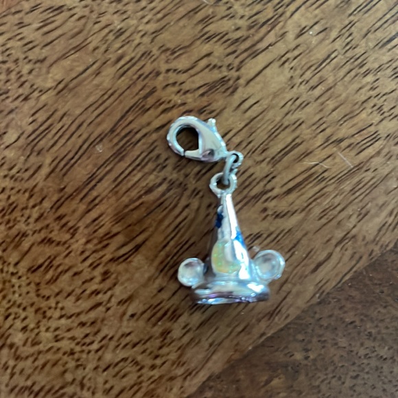 Disney Charms - Picture 4 of 5